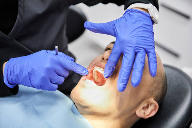 Best Weekend Emergency Dentist in Roanoke, IL